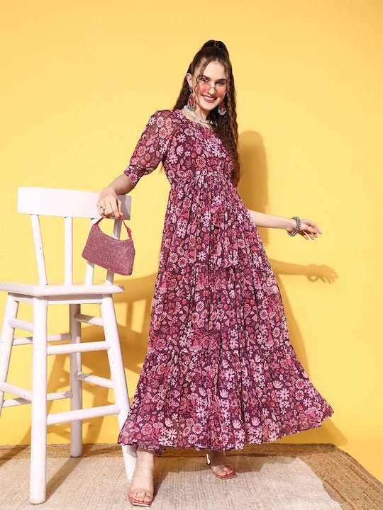 Floral print maxi outlet dress with sleeves