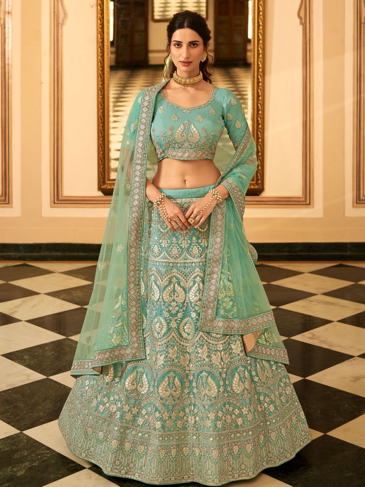Bridal Wedding Lehenga,Buy Heavy Bridal Lehenga Online India USA, UK – Kala  Shree Regalia
