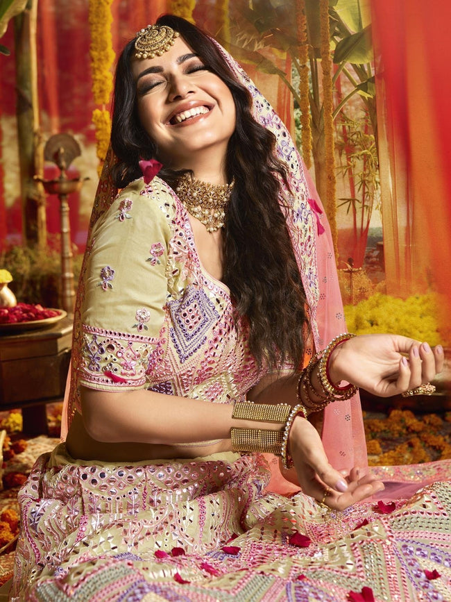 Brides, Shloka Ambani's peach and gold Abu Jani Sandeep Khosla lehenga is  perfect for your pheras | Vogue India