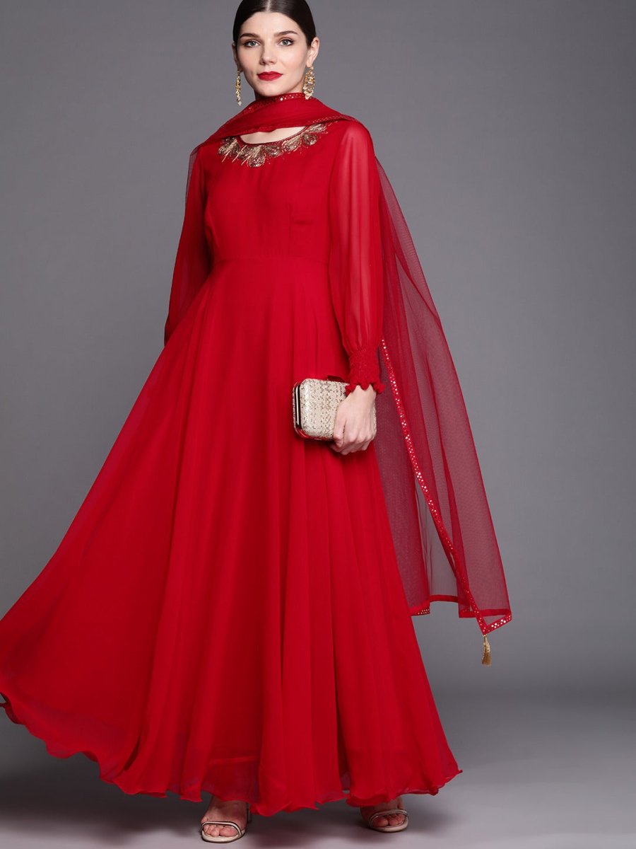 Red on sale anarkali kurta