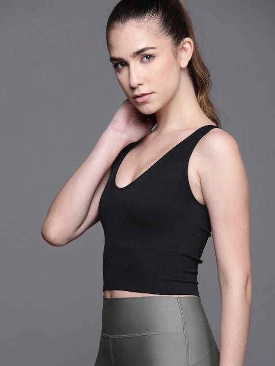 https://www.inddus.in/cdn/shop/products/women-seamless-non-padded-shapewear-camisole-749846.webp?v=1673420310